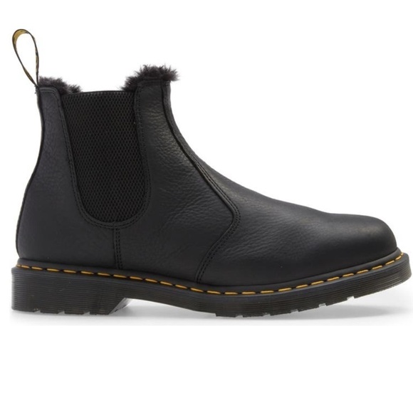 Dr. Martens Faux fur lined ambassador boots in black New in Box - Picture 4 of 7